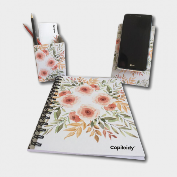 Mockup Home Office- Floral fondo gris